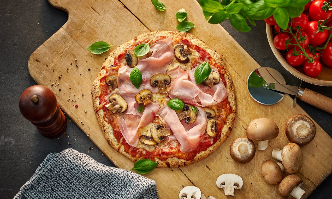 Pizza casera Jamón y Champiñones