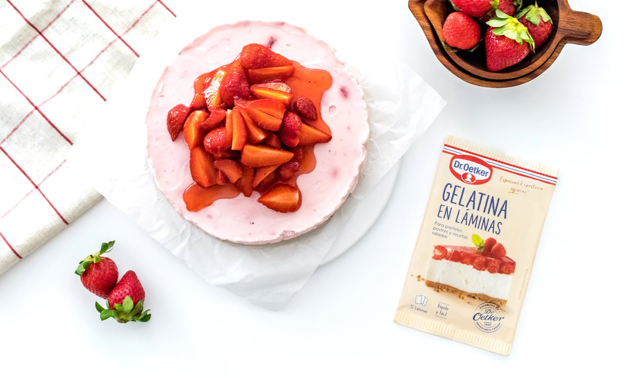 Tarta de queso y fresas sin horno