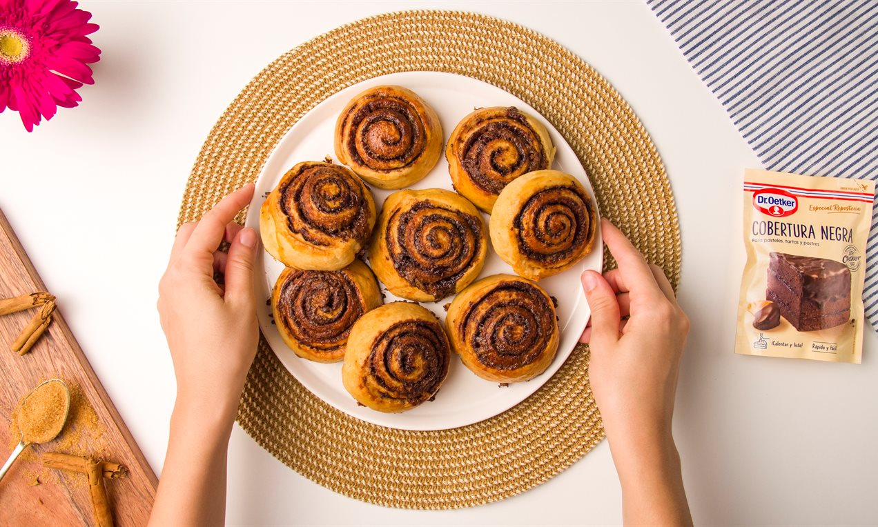 Rollos de Canela y Chocolate