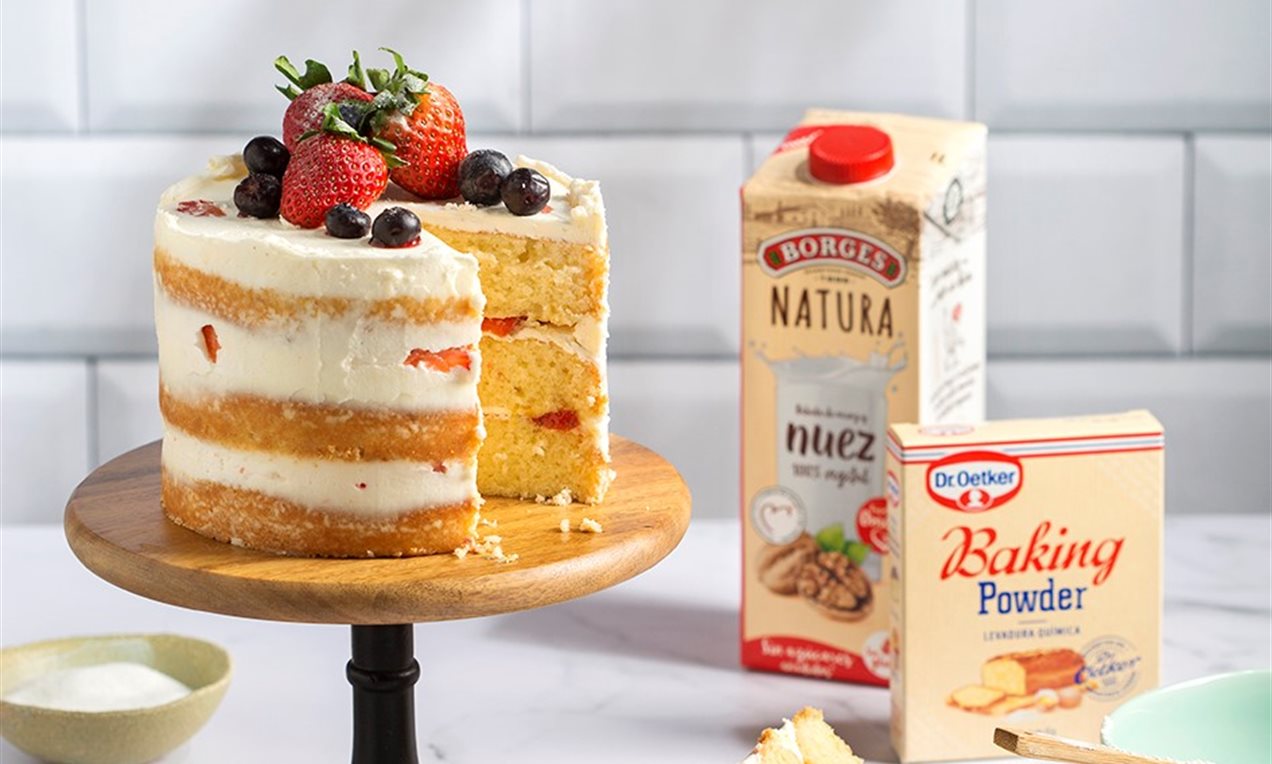 Pastel de limón y fresa