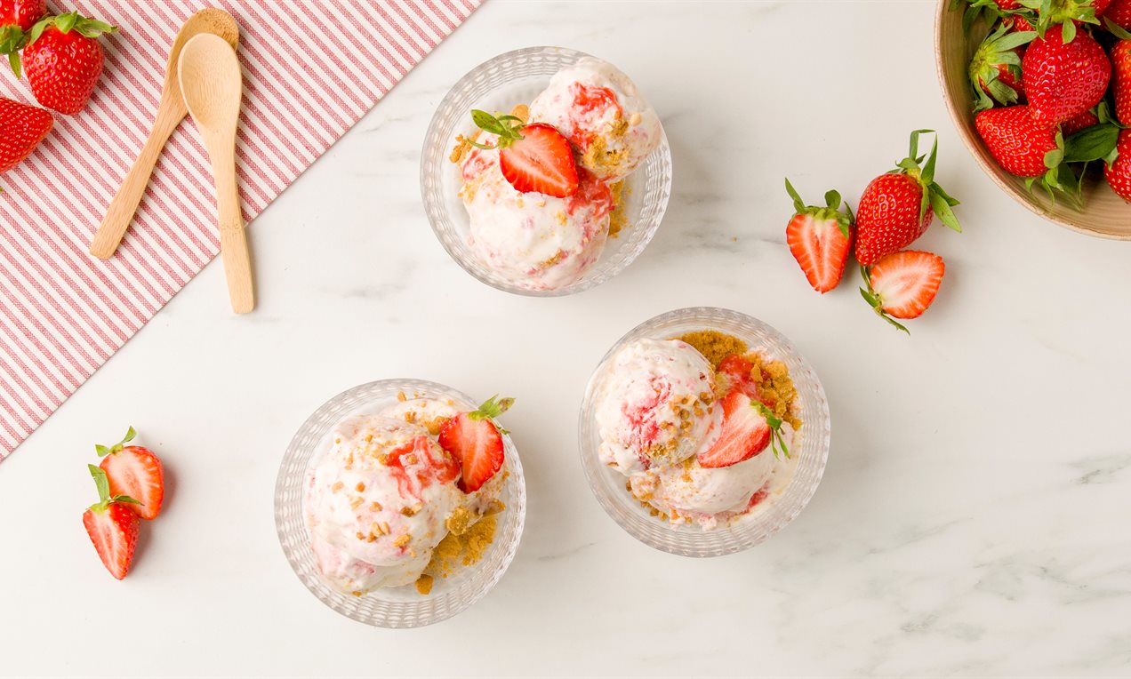 Helado de Cheesecake con Fresas